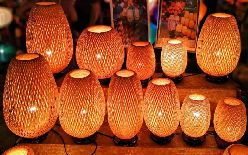 Lựa chọn chất liệu đúng đắn sẽ tôn lên cá tính và công năng cho toàn bộ ngôi nhà.