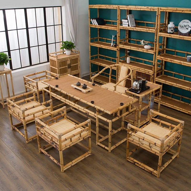 Kiểu ghế mây đan thủ công giúp điểm xuyết không gian đọc sách thêm phần thư thái.