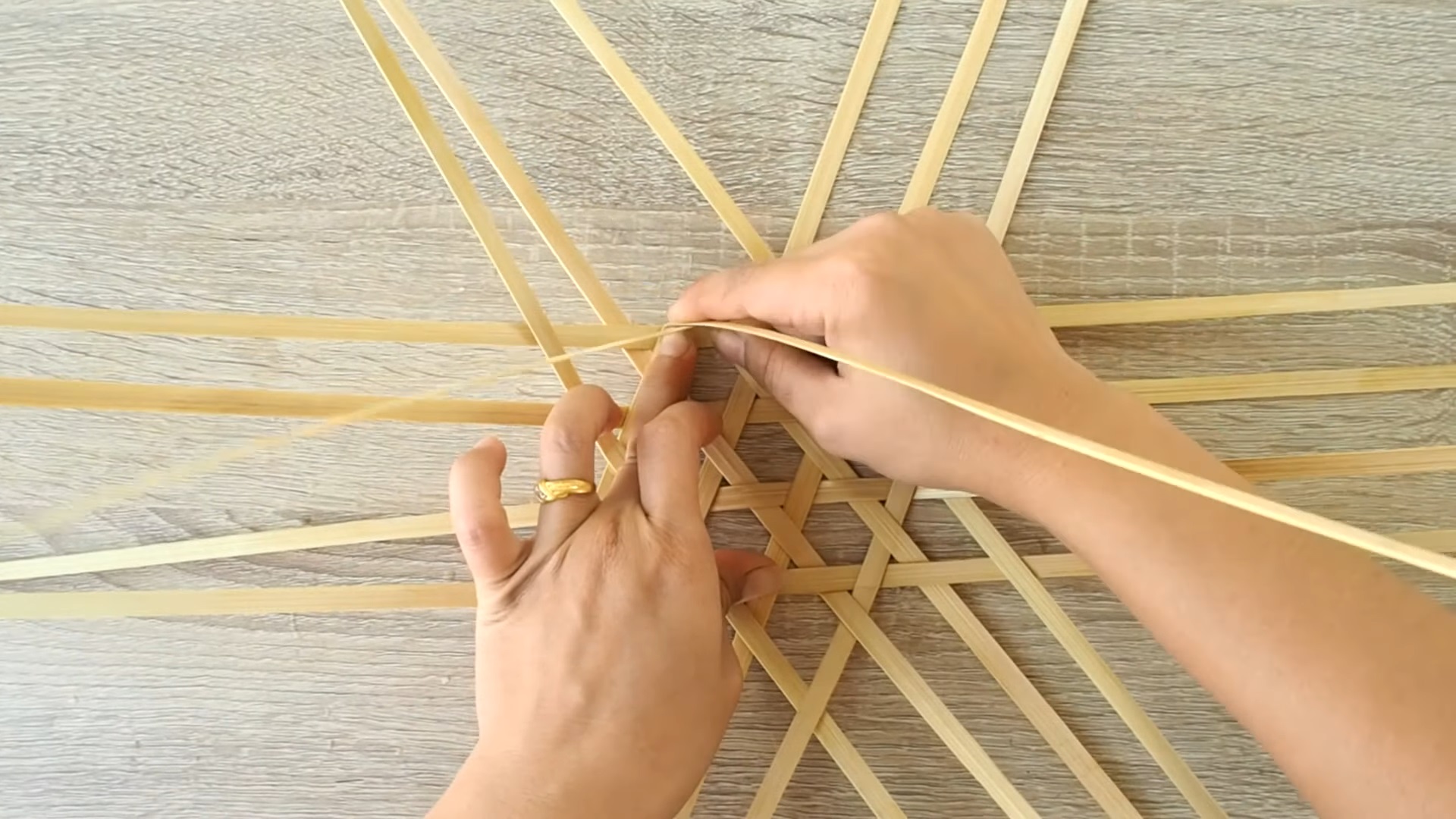 Chuẩn Bị Nguyên Liệu Đan Giỏ